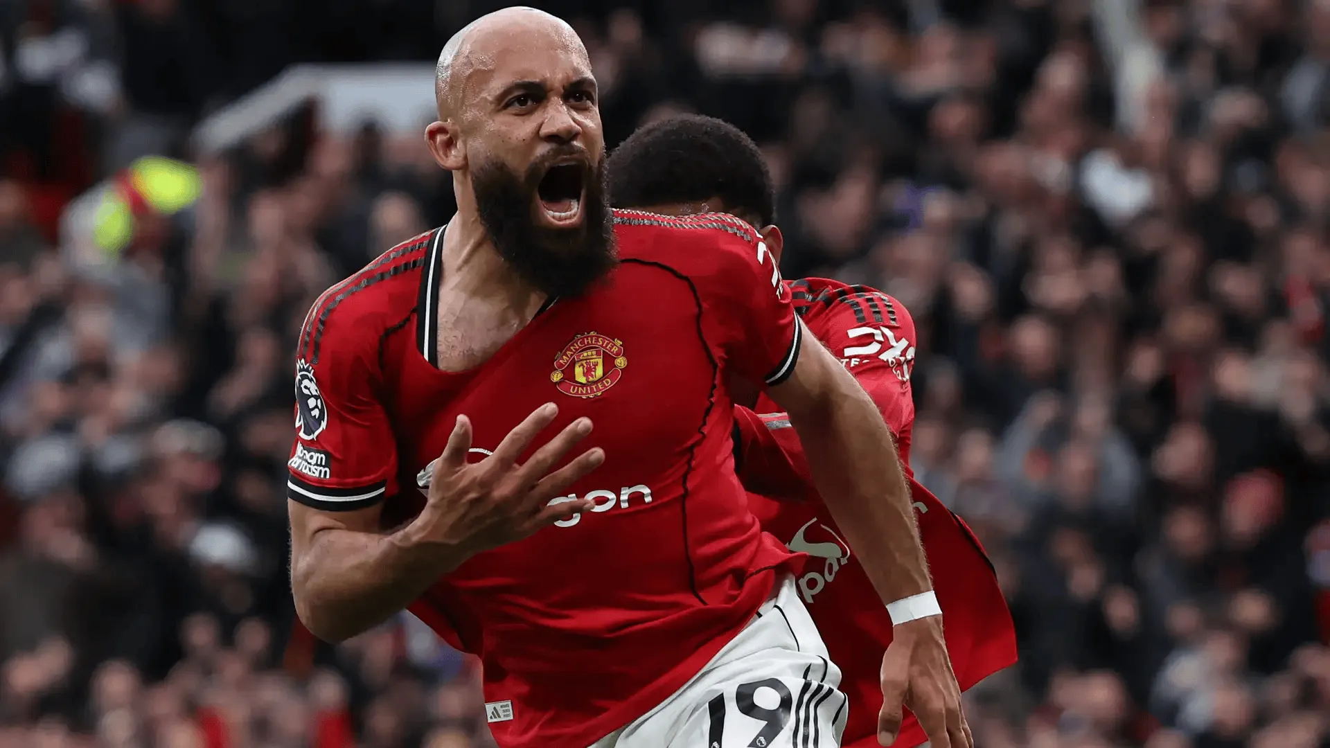 开云登录入口地址-佩蒂特：姆伯莫球商很高，跑位意识强&amp;amp;曼联这笔引援很值