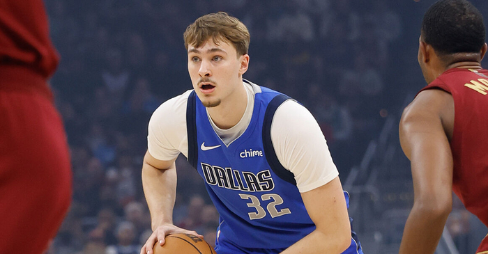 开云电子-19岁84天！弗拉格单场贡献至少25+5+10 历史第二年轻|达拉斯独行侠队|克利夫兰骑士队|勒布朗-詹姆斯|斯特林-布朗|摩西-布朗_新浪体育_新浪新闻